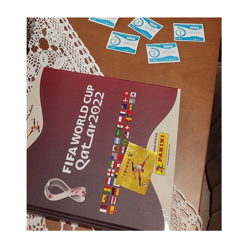 Panini FIFA World Cup Qatar 2022 – albumi + 50 pakkausta